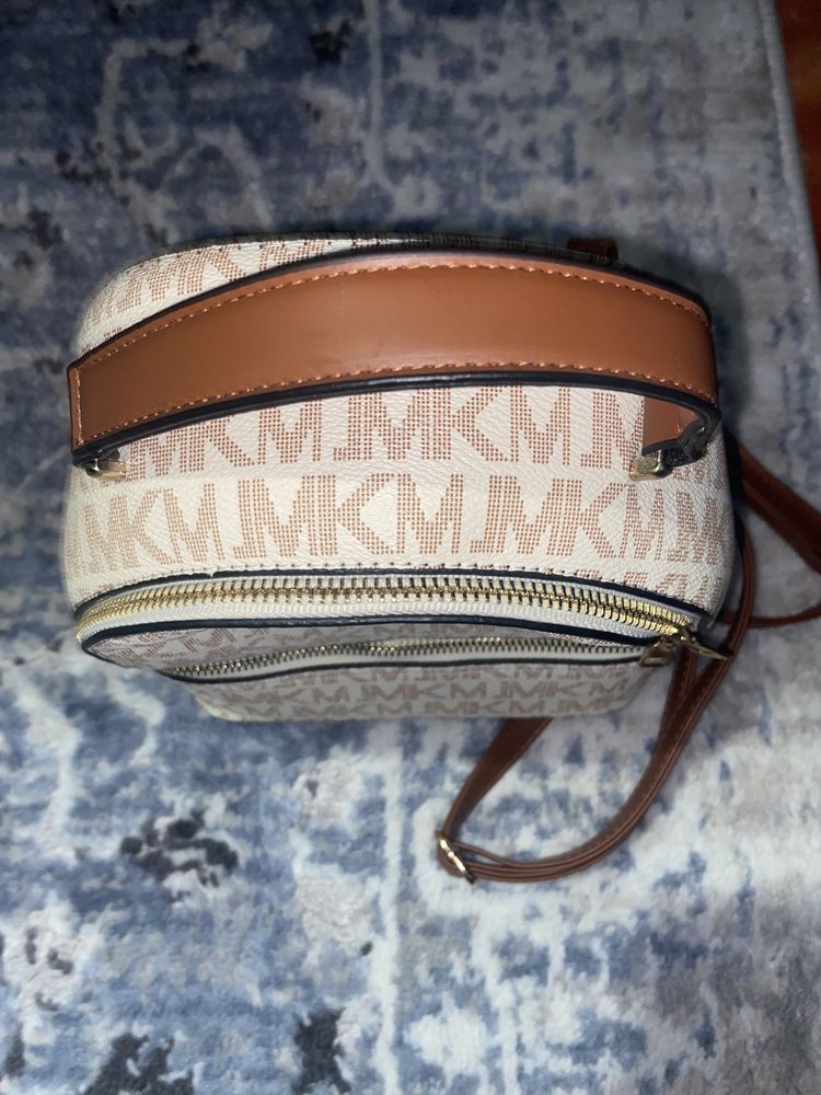 Рюкзак от Michael Kors