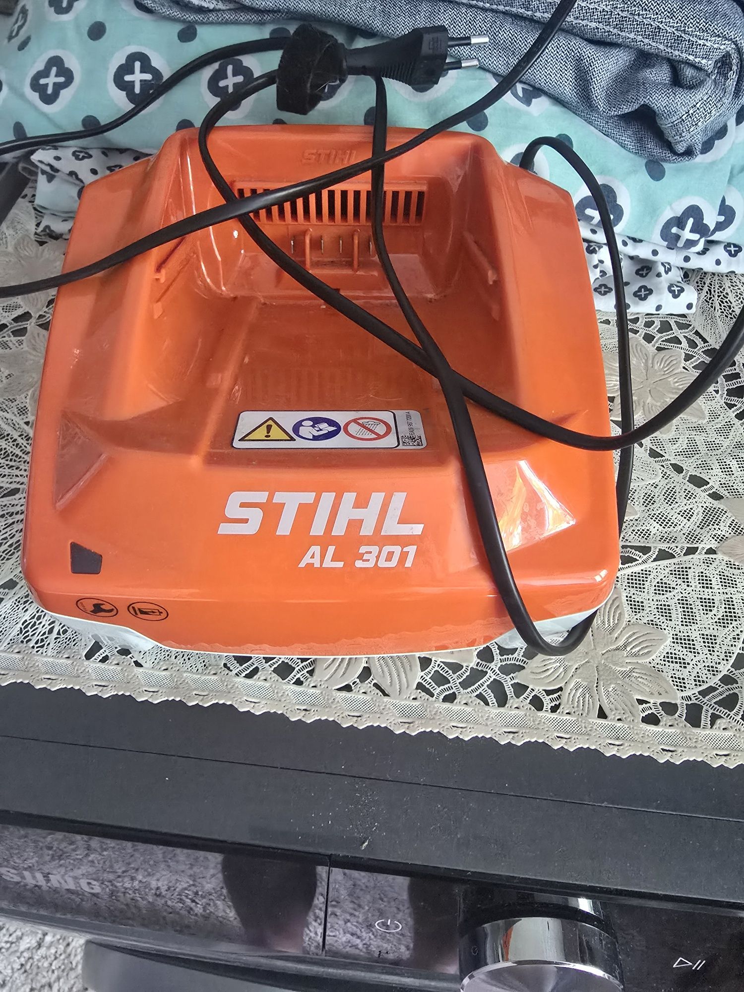Stihl  MSА 200С пила на акку.