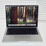 Macbook Pro 2023