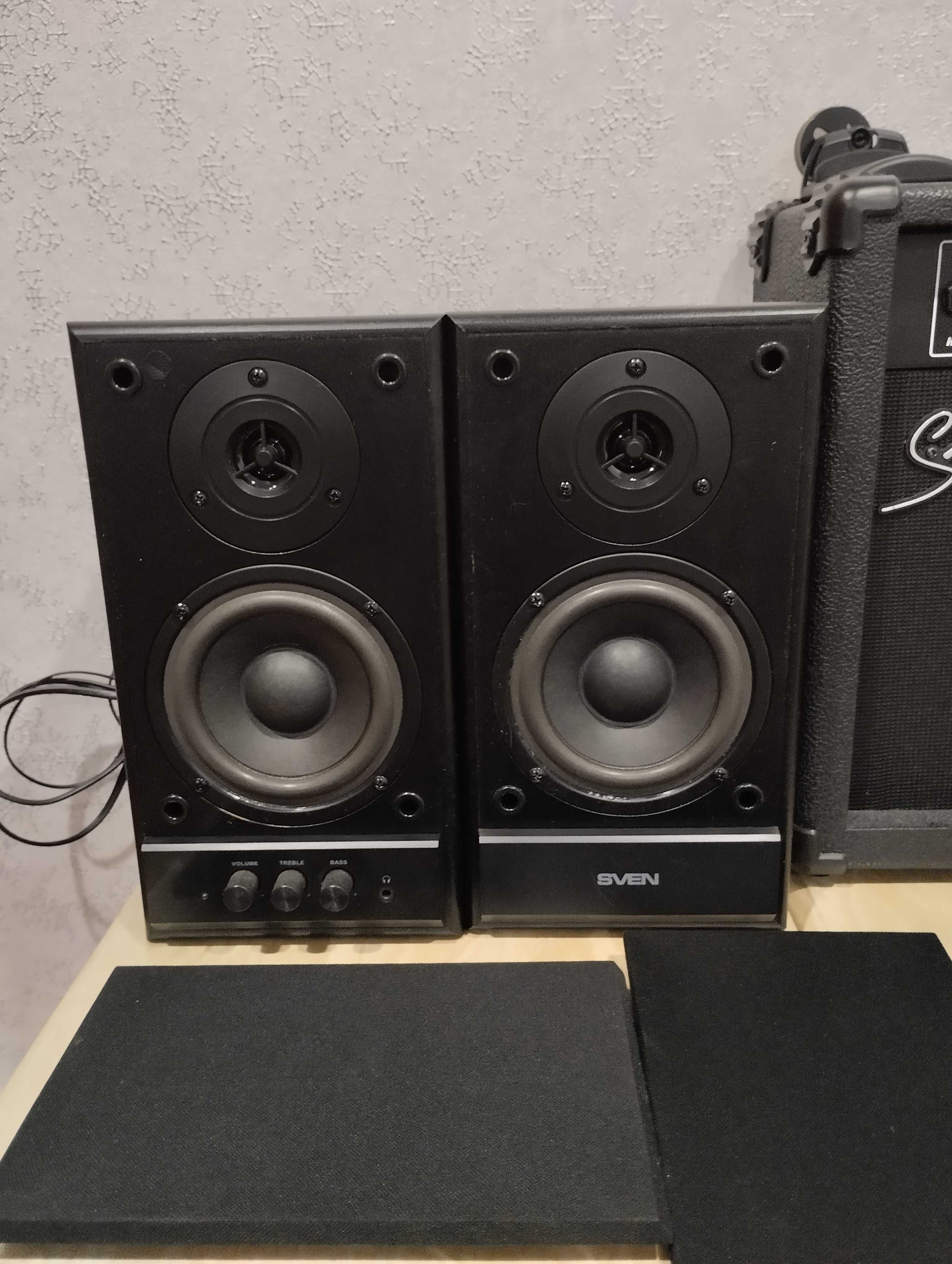 Компьютерные колонки Sven SPS-702