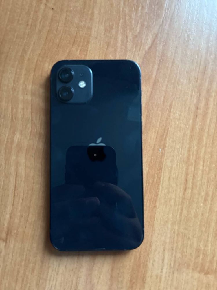 Продам iPhone 12 128гб