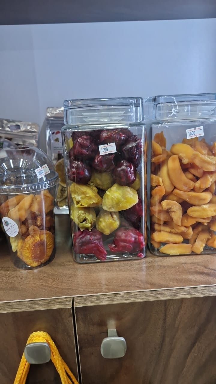 Продам банки для хранения продуктов б/у