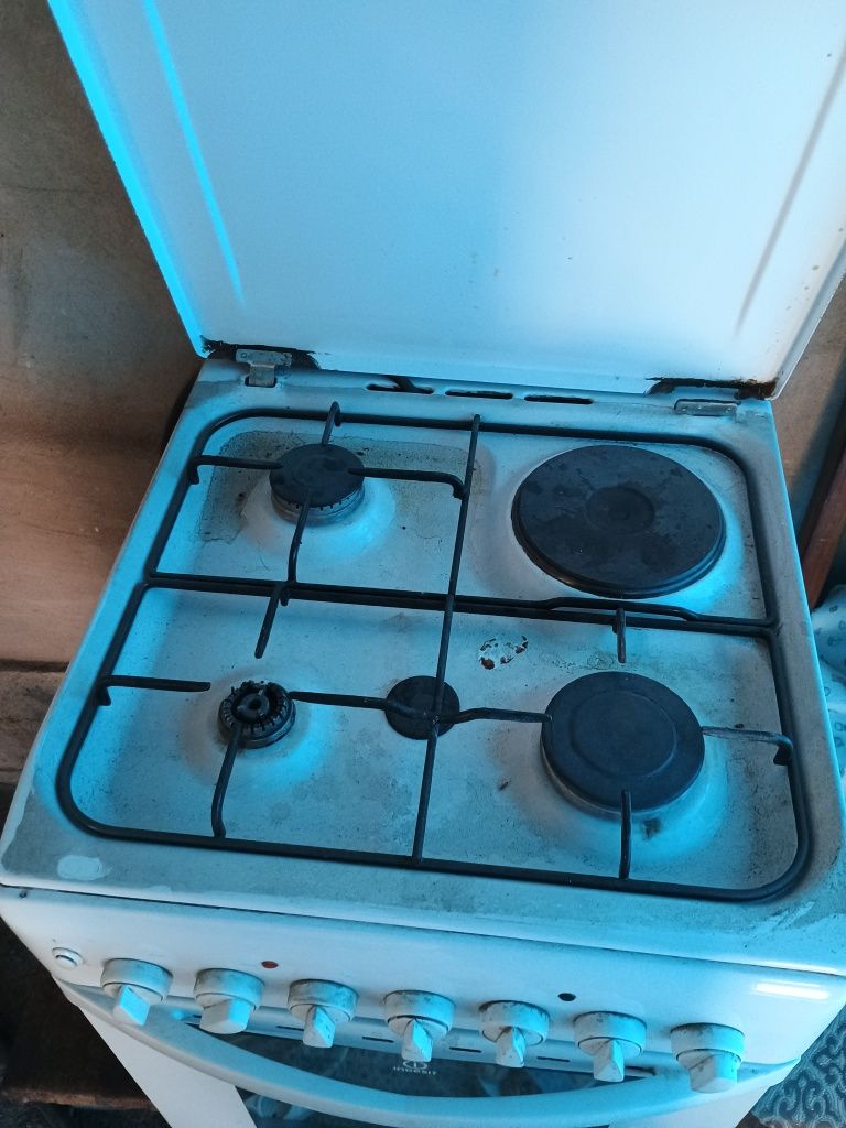 Продам 4 вещи срочно !