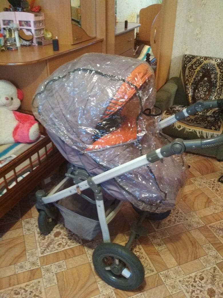Продам коляску TAKO JUMPER LIGHT 2 В 1