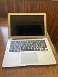 Macbook Air 13 (early 2014). бу в отличном состоянии! +MagSafe 2 (75$)