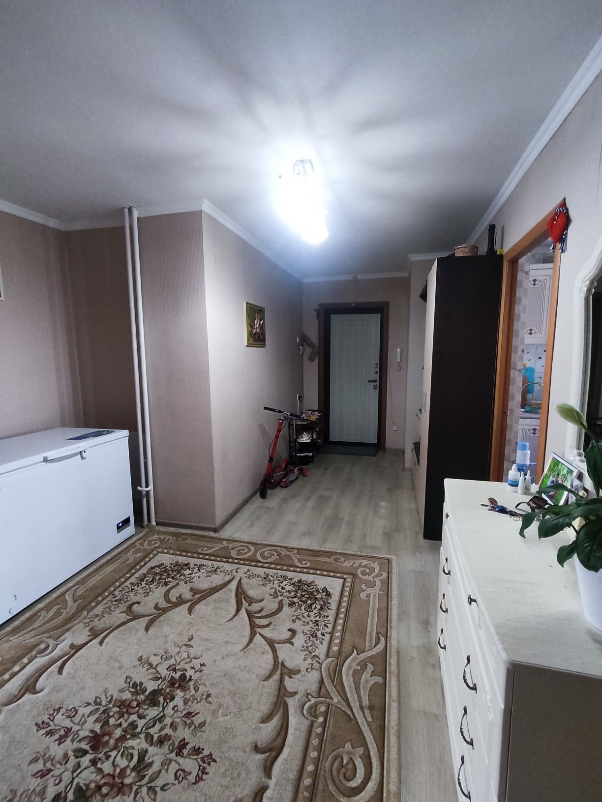 Срочно продам  двухкомнатную квартиру
