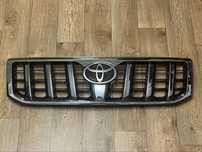 Решетка радиатора Toyota Land Cruiser Prado 120