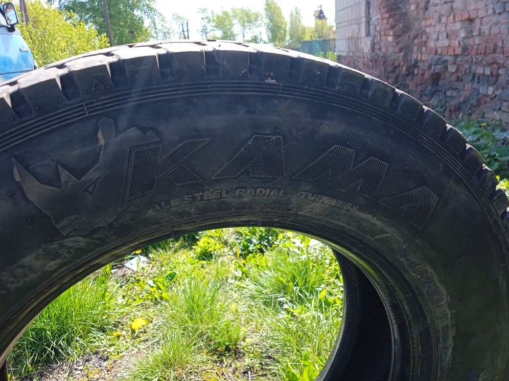 Продам автошины на Евро Пазик