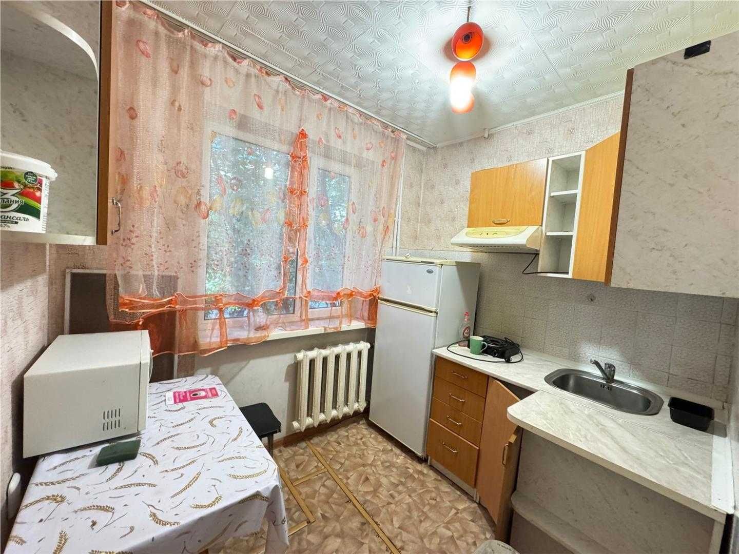 Продам 2х комн квартиру на 3 мкр