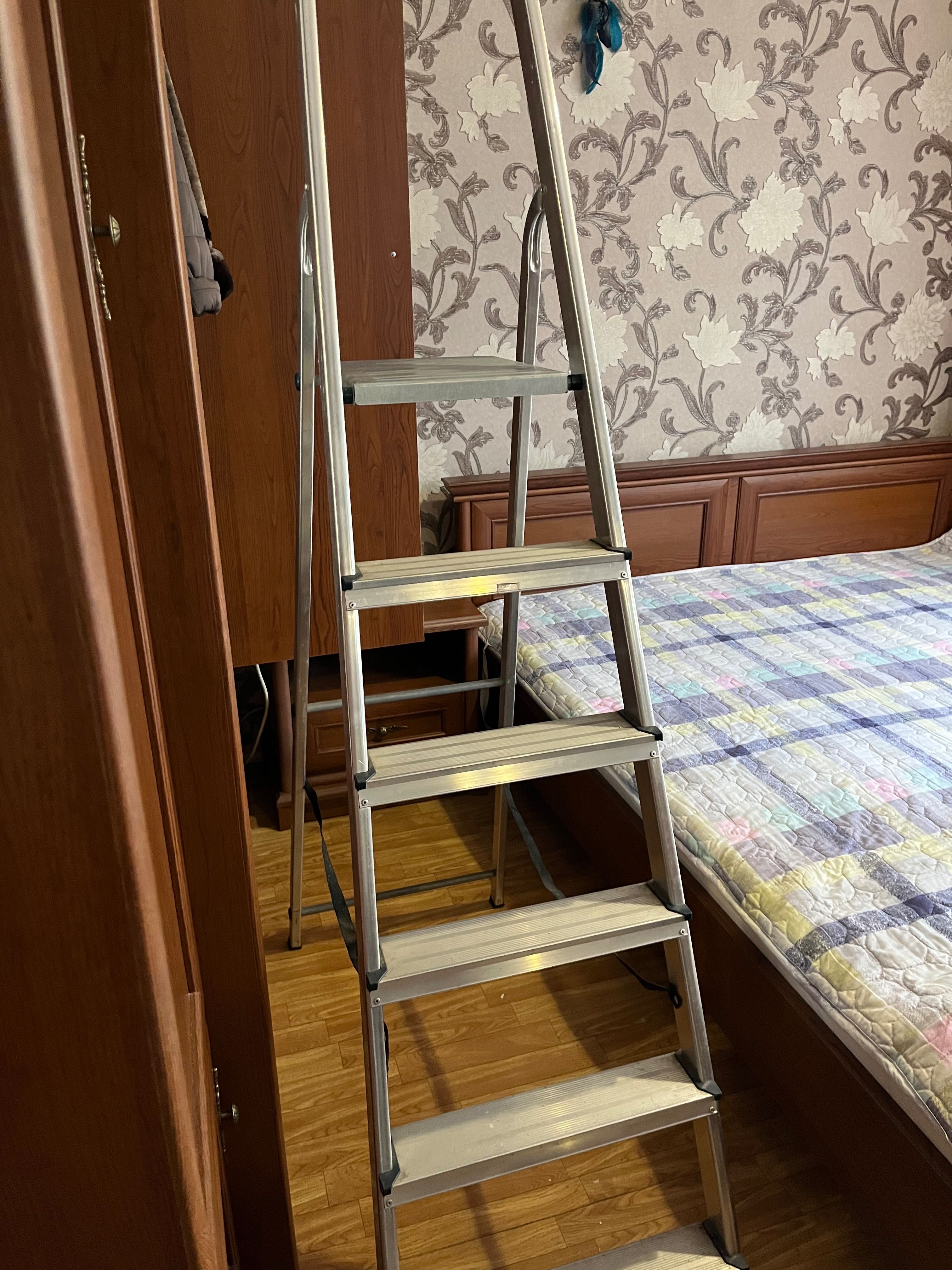 Продам стремянку