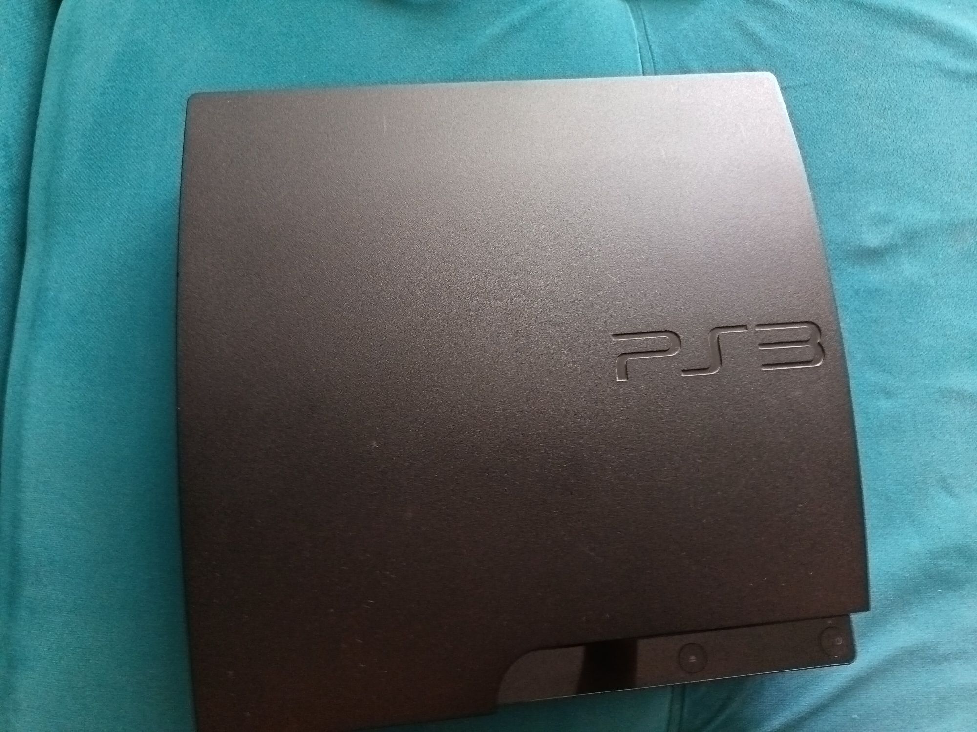 Playstation 3 Slim в хорошем состоянии!