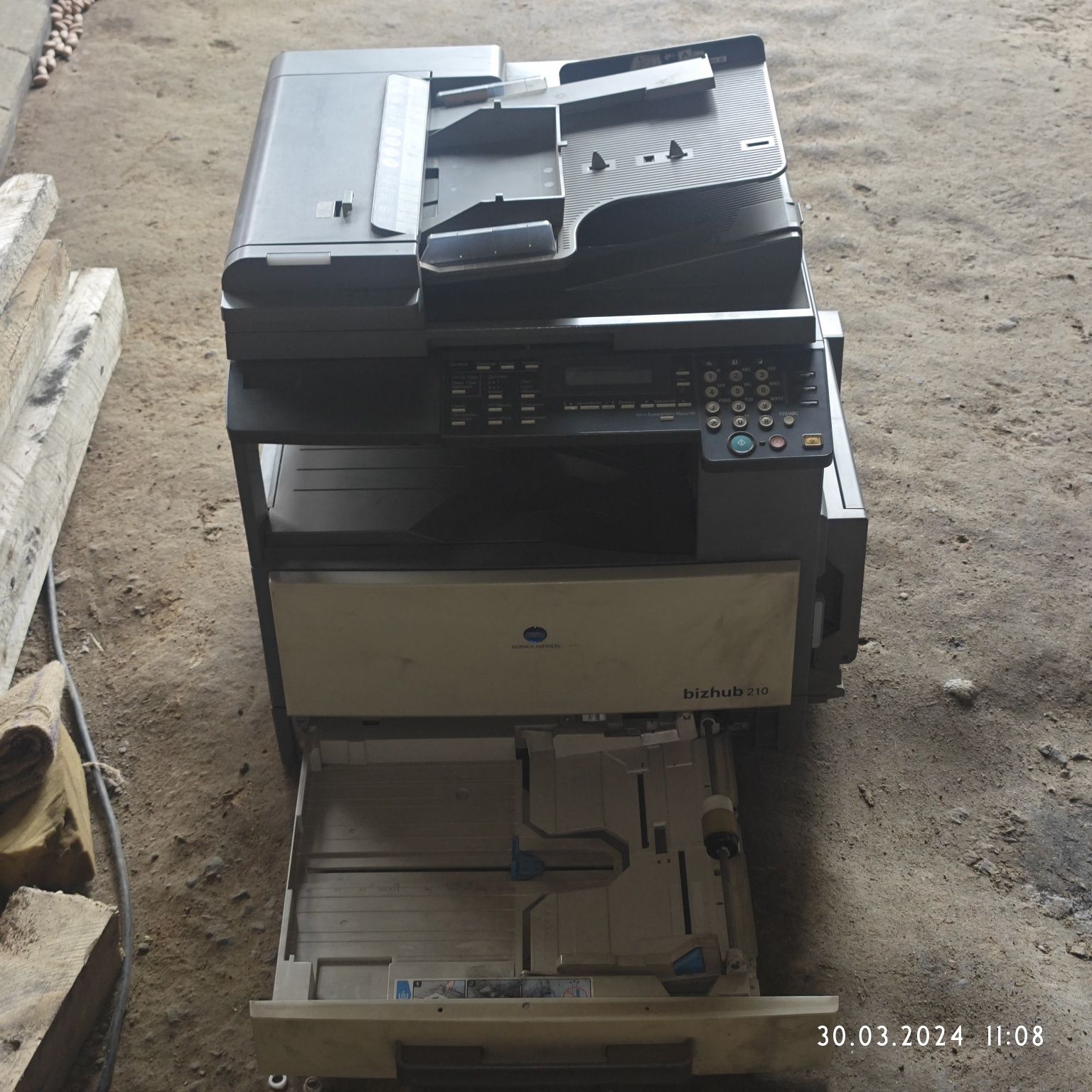 МФУ Konica bize hub 210