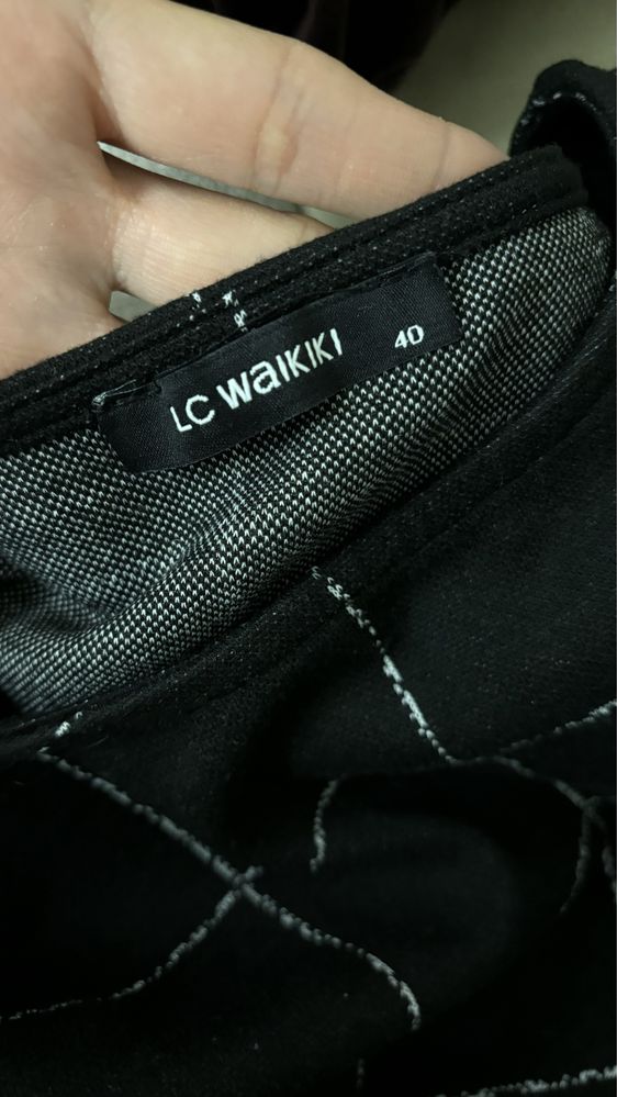 Платье черное LC Waikiki р-р 40
