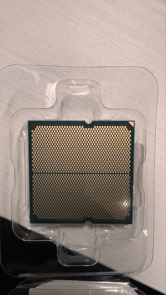 Практически новый процессор AMD 5 7600x