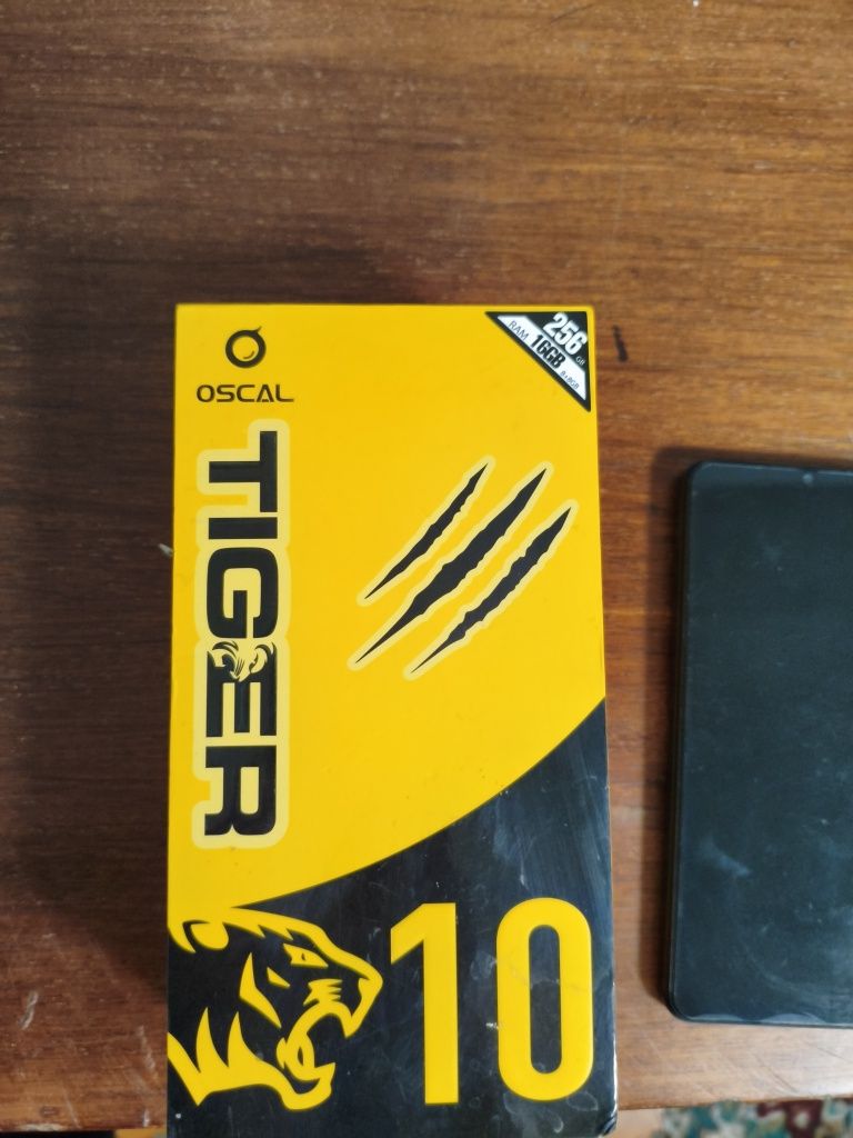 Продам смартфон Oscal tiger 10