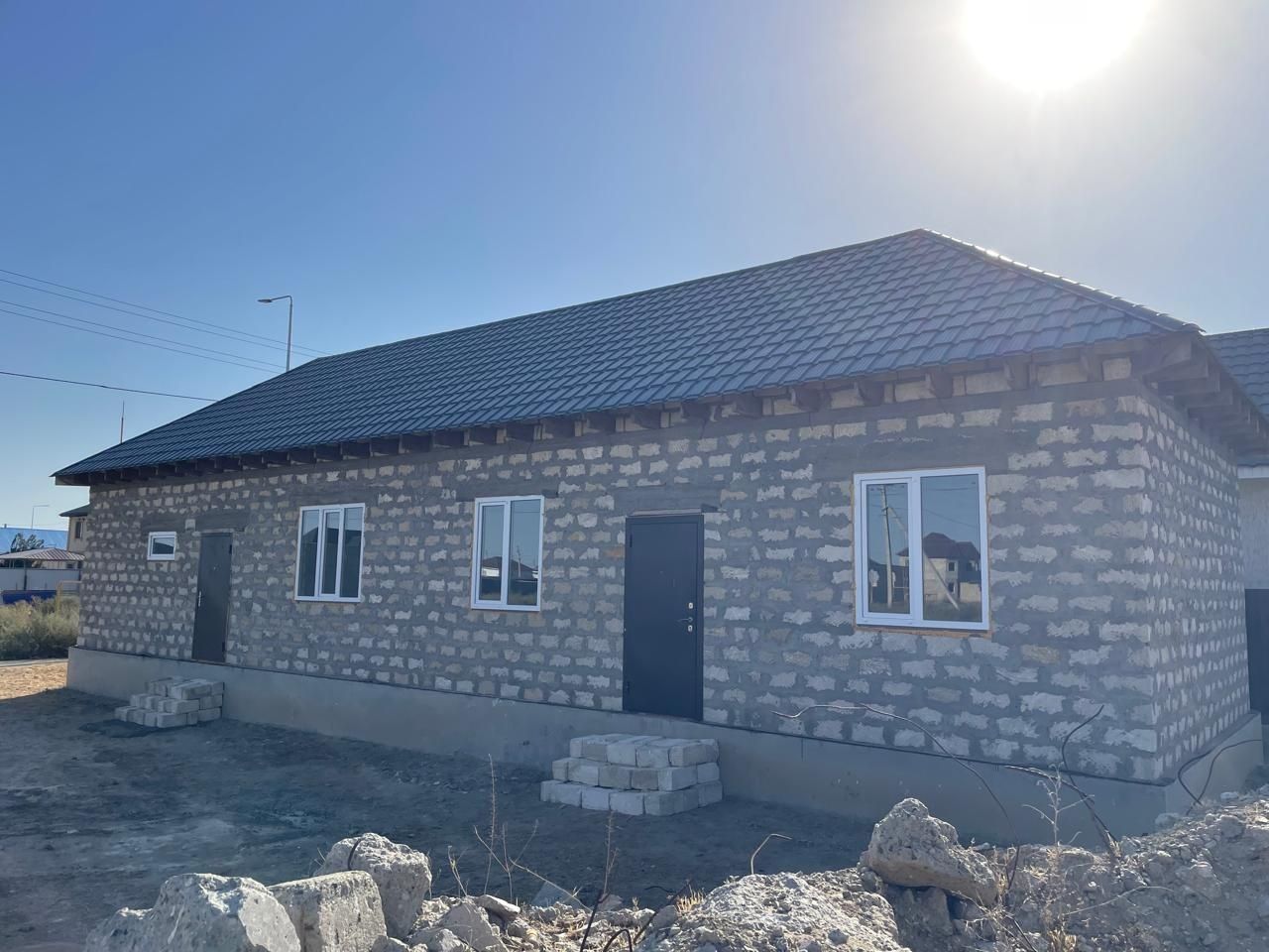 Продается дом р-н Еркинкала черновой