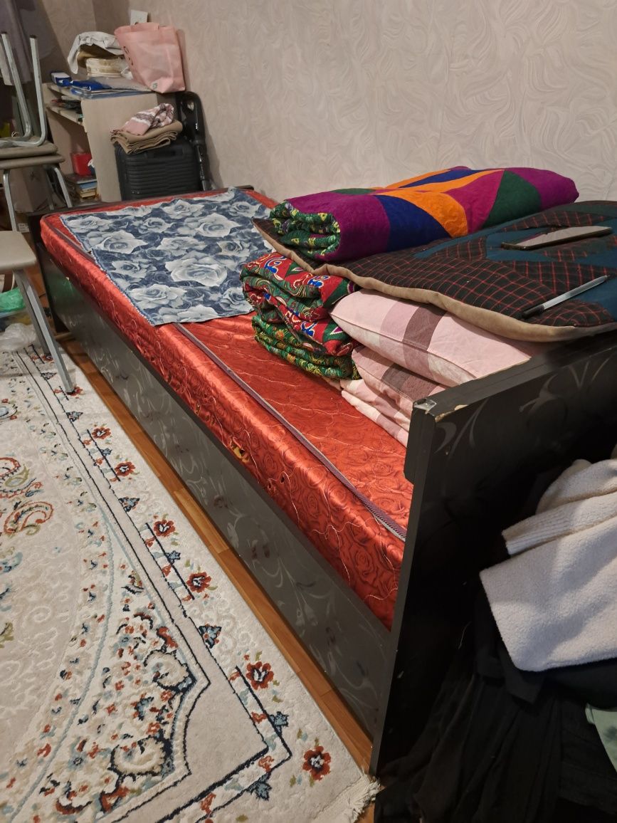 Большая кровать 90×200