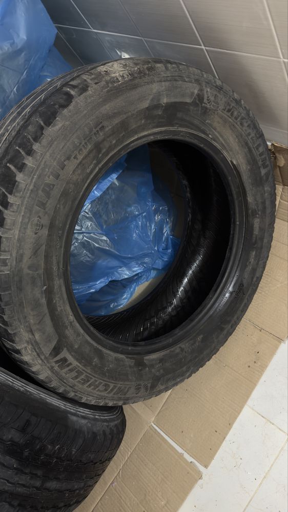 Шины 265/60/18 бу 1 сезон смело