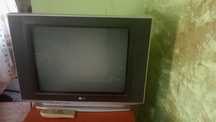 Телевизор lg в отличном состоянии