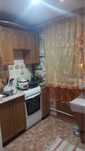 Продам 1 ком .кв. 11,900 центр  Достык Мол
