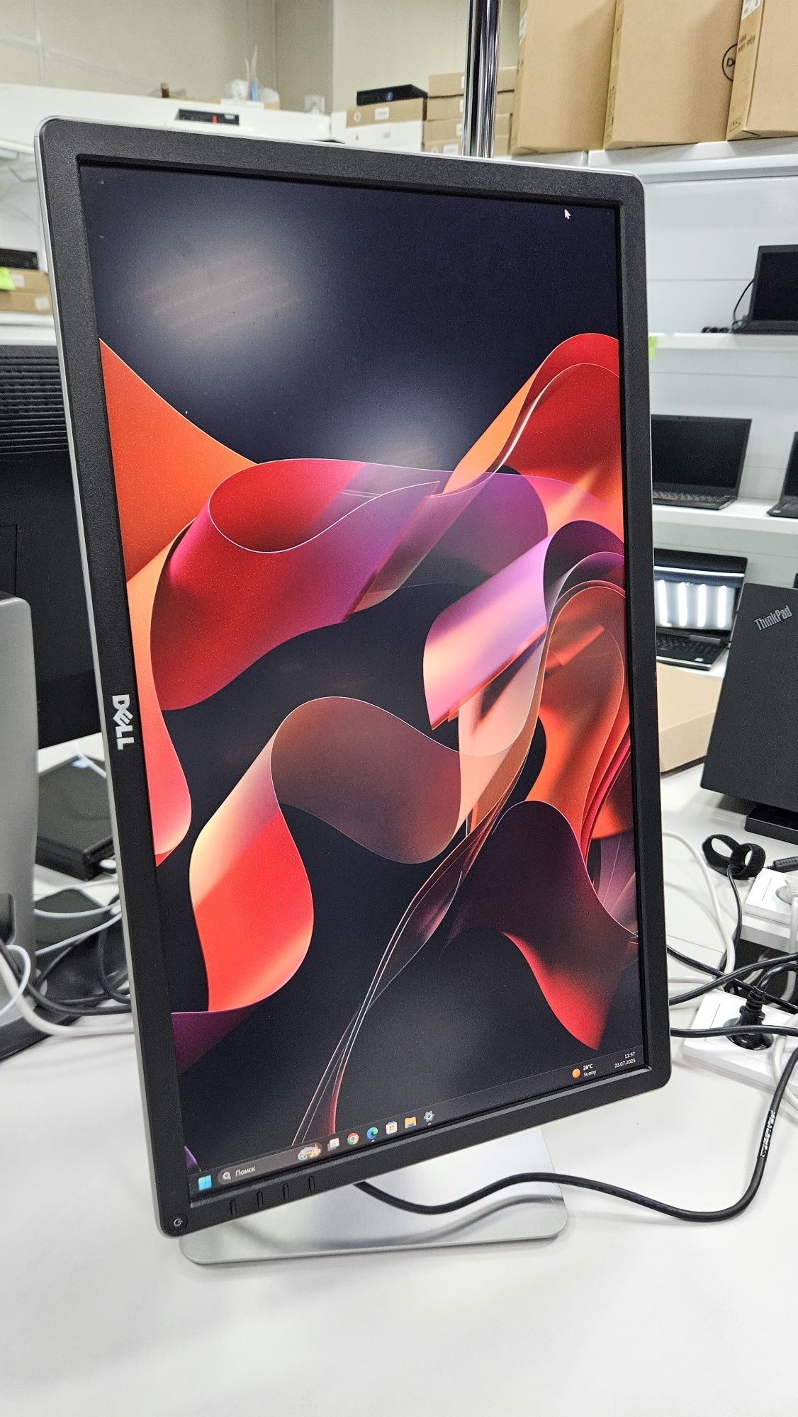 Монитор Dell P2415qB