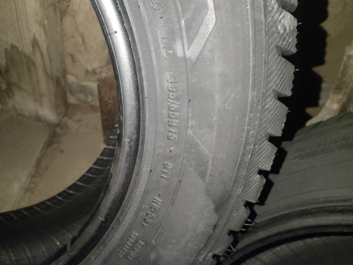 Продам зимние шины  4шт