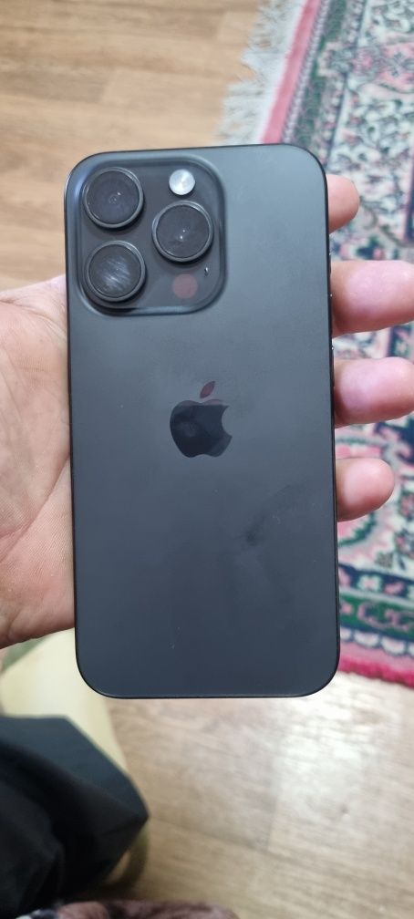iPhone 15 pro  продам
