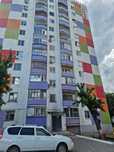 Продам 4 комнатную квартиру в центре.
