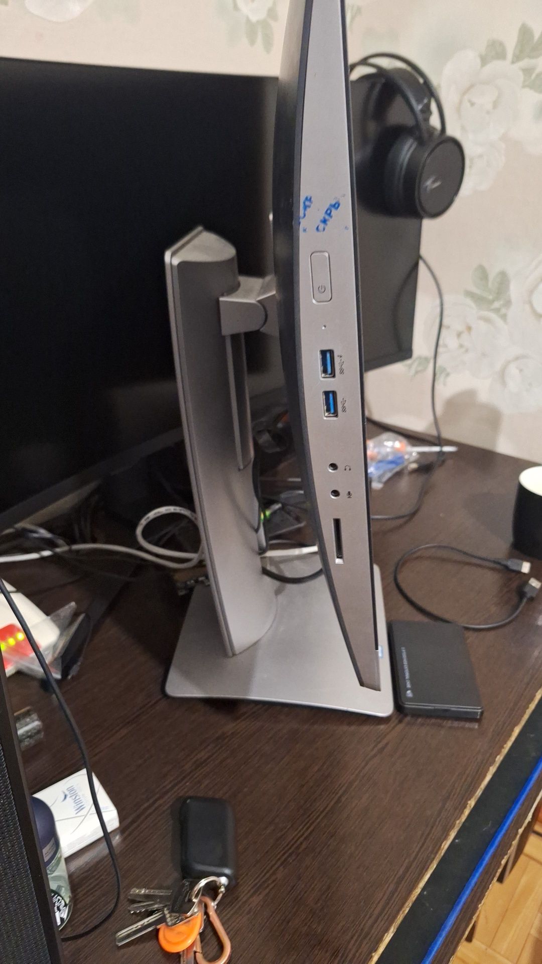 Продам Моноблок HP
Процессор i5 6500
Озу 4 гб
Ssd 512
Есть слот под м2