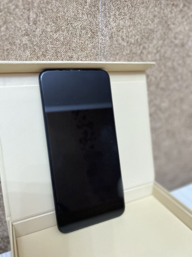Смартфон Huawei Y9 Prime