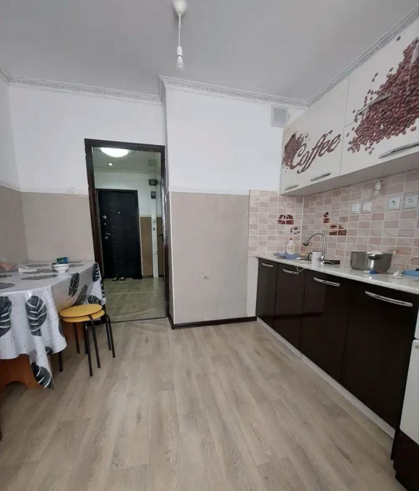 2 микрорайон, 1 комн квартира