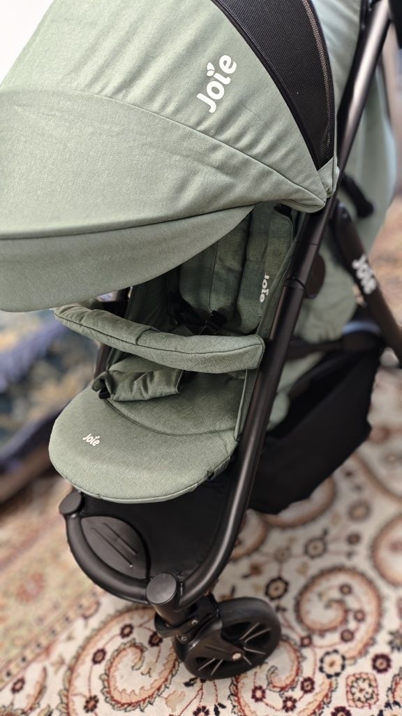 Продам прогулочную коляску Joie Litetrax 4 DLX;)