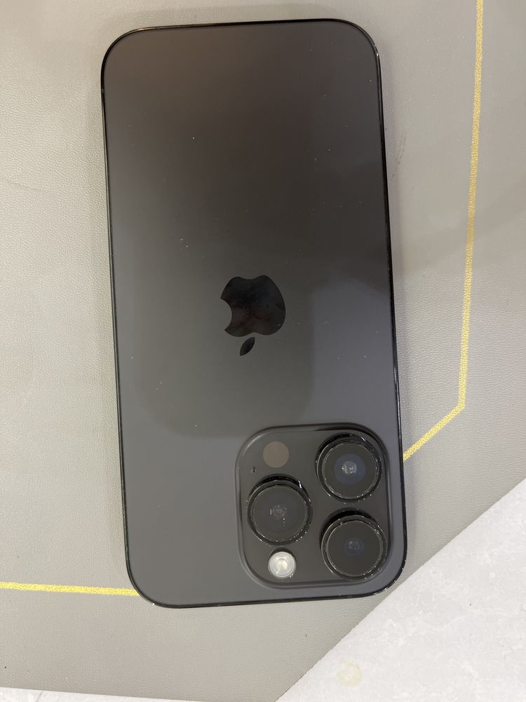 продаю срочна iphone 14prp