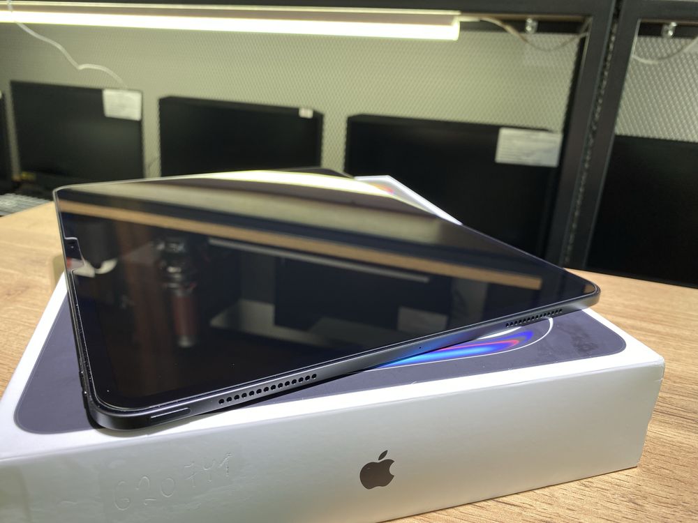 iPad Pro 13" M4, Wi-Fi, 256 GB, Space Black, АКБ100%, 10495/A10