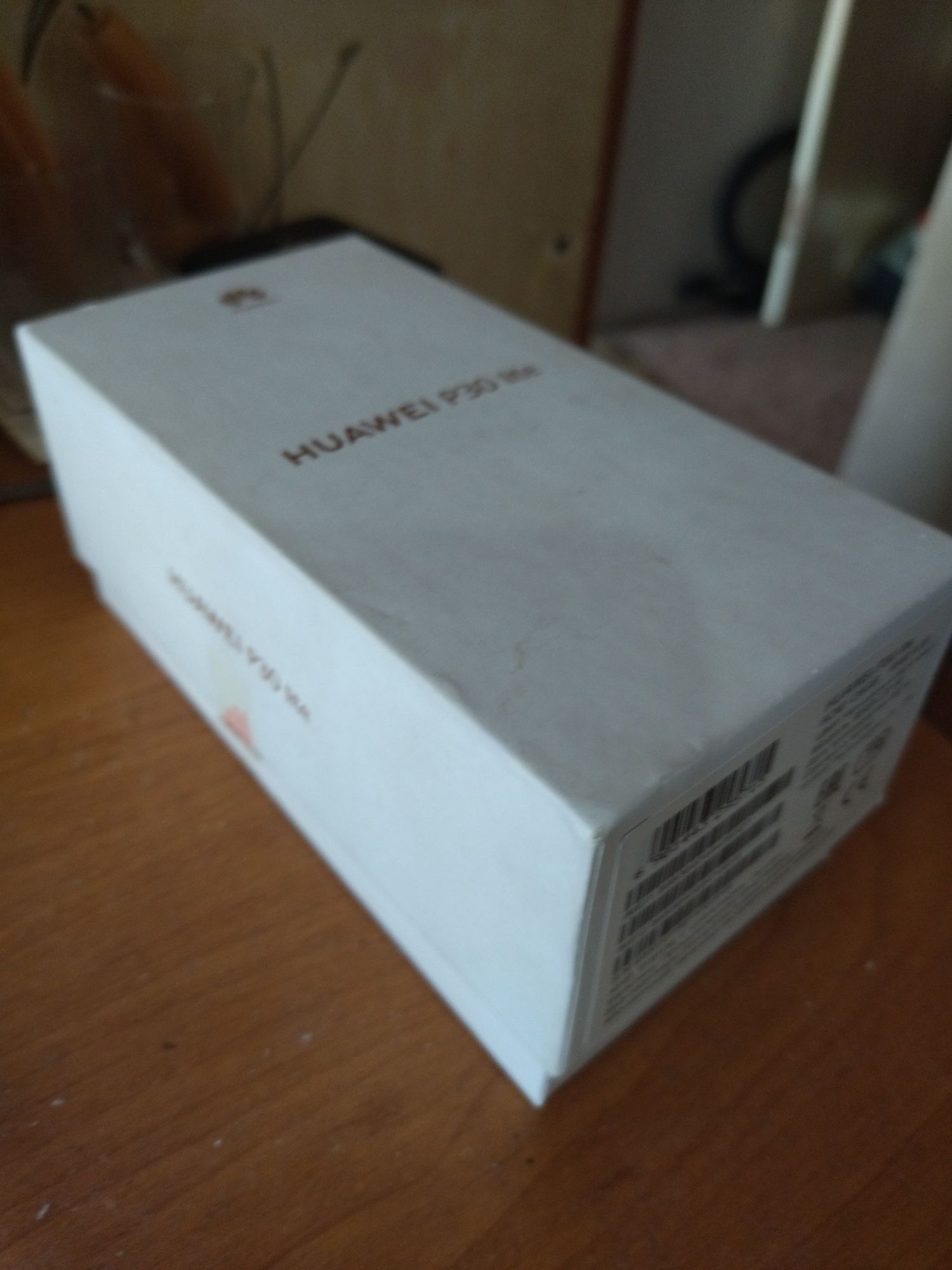 Смартфон Huawei P30 Lite