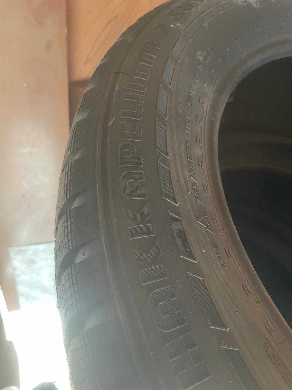 Зимняя шипвонная резина 285/50/r20.