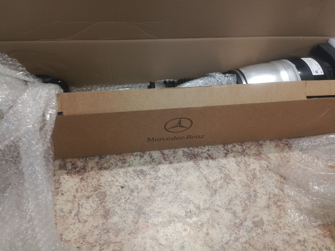 Стойка стойки Мерседес X166 GL W166 ML AMG