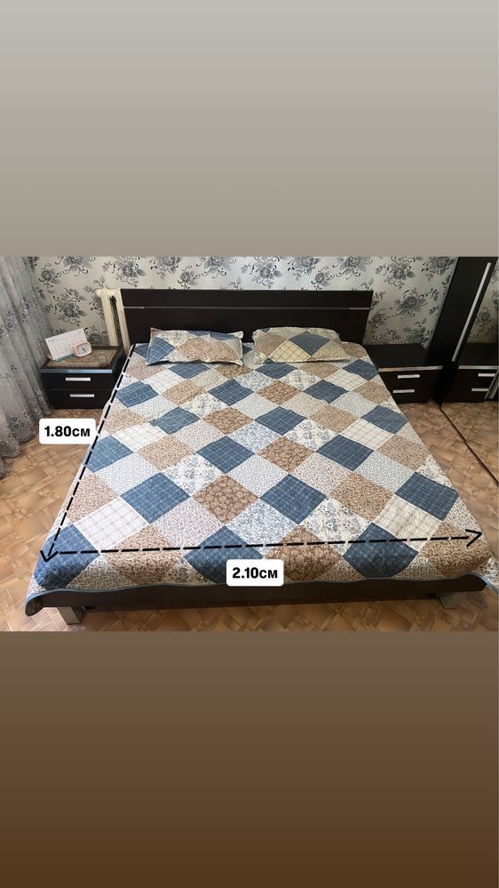 Продаются диван, спальный и кухонной гарнитур.