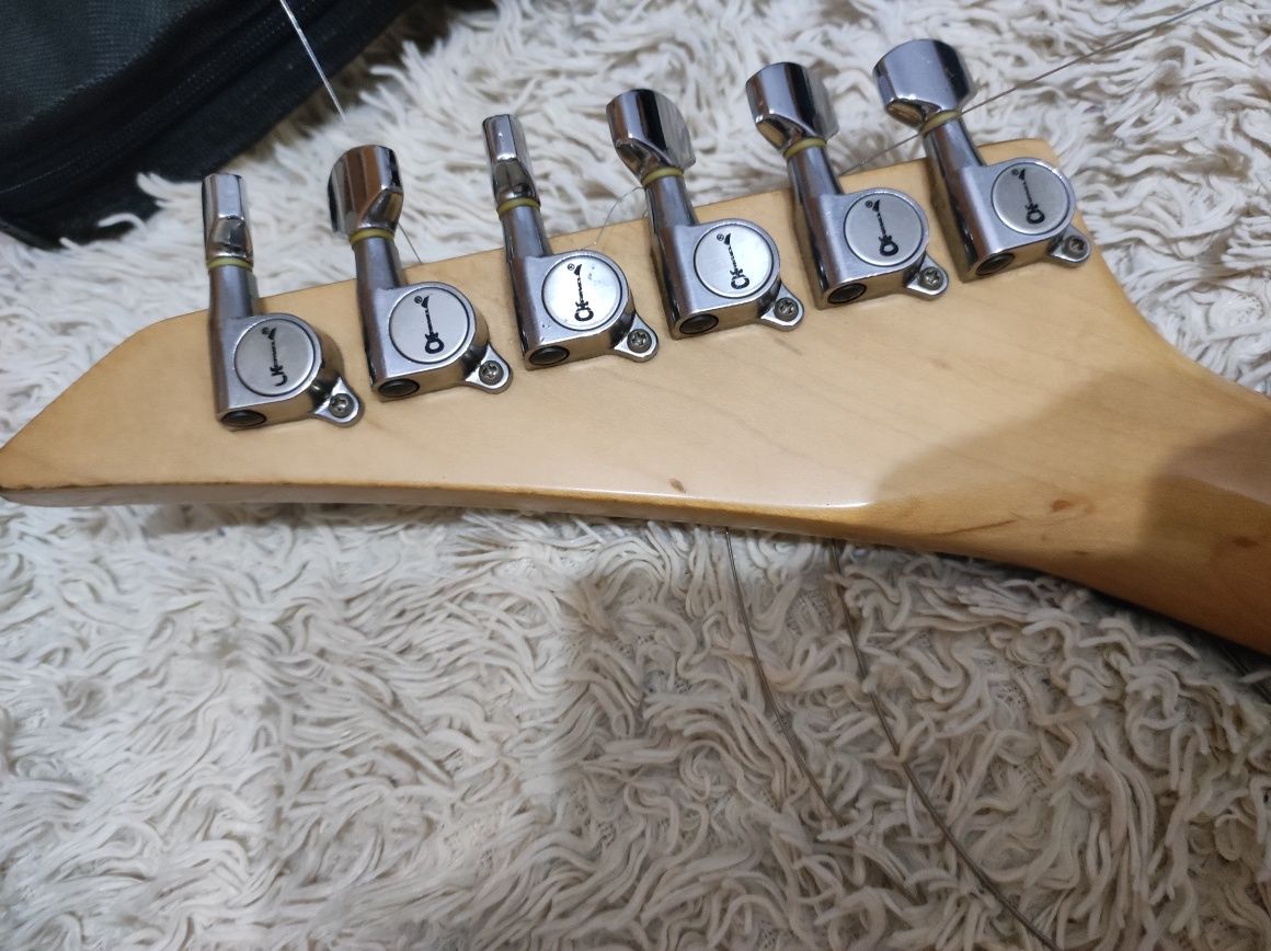 Электрогитара Charveta by charvel (made in Japan )