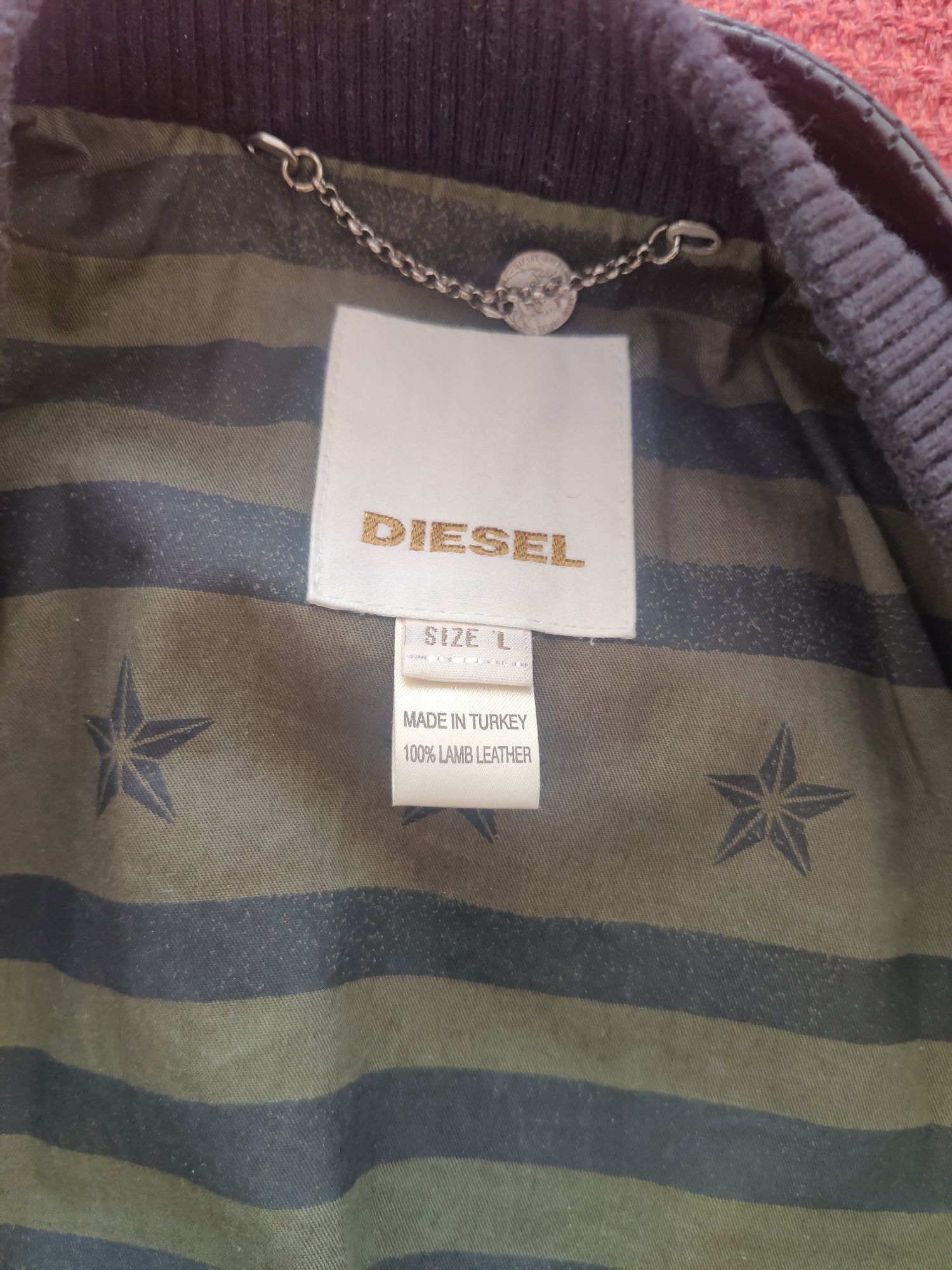 Мужская кожаная куртка фирмы Diesel (оригинал). Турция