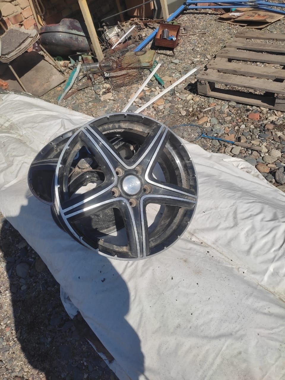 Продам диски R16