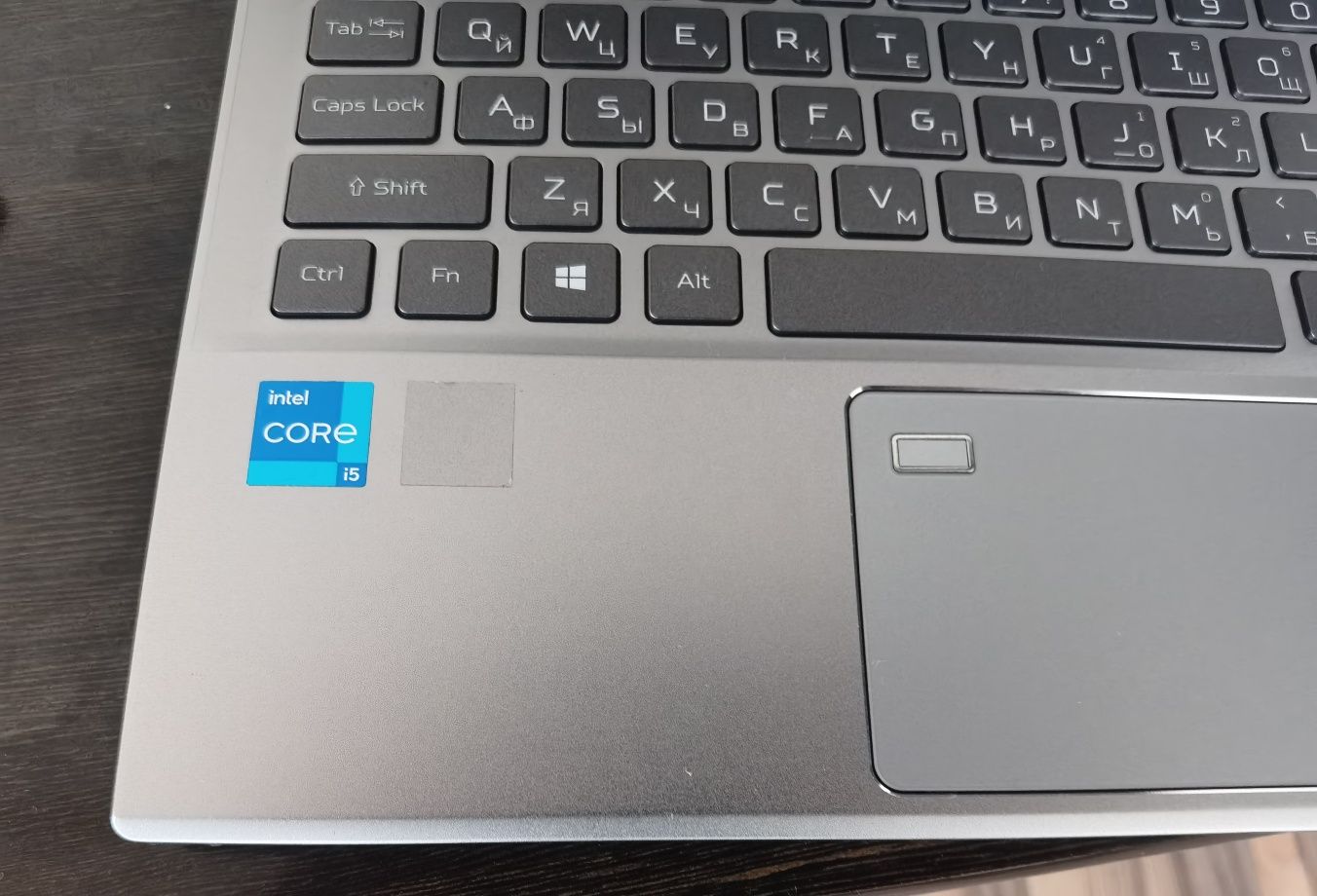 Acer  Predator Triton 300 se