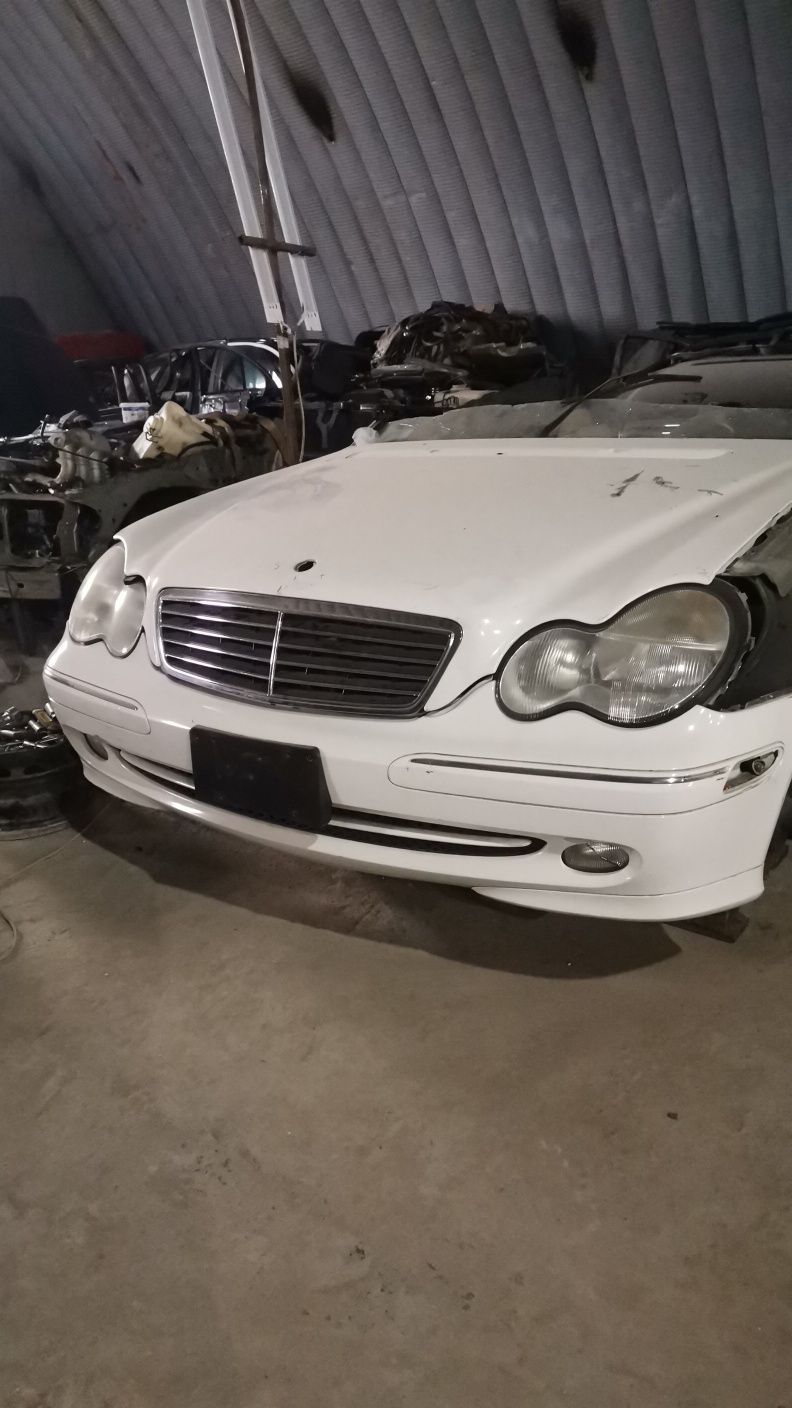Привозные Запчасти на w203 кузов