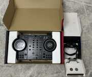 Pioneer DDJ-400, Sennheiser HD25 Light