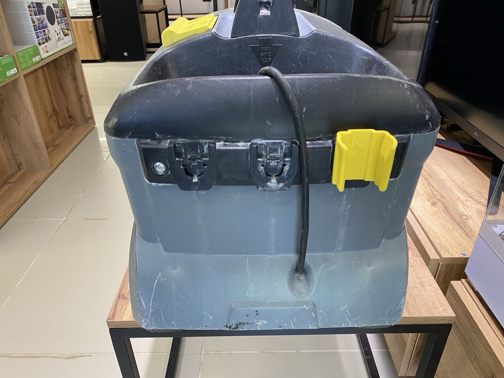Моющий пылесос Karcher Puzzi 10/1, 1 насадка, 10483/А10