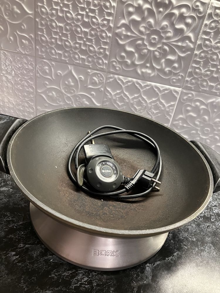 Wok от фирмы Bork