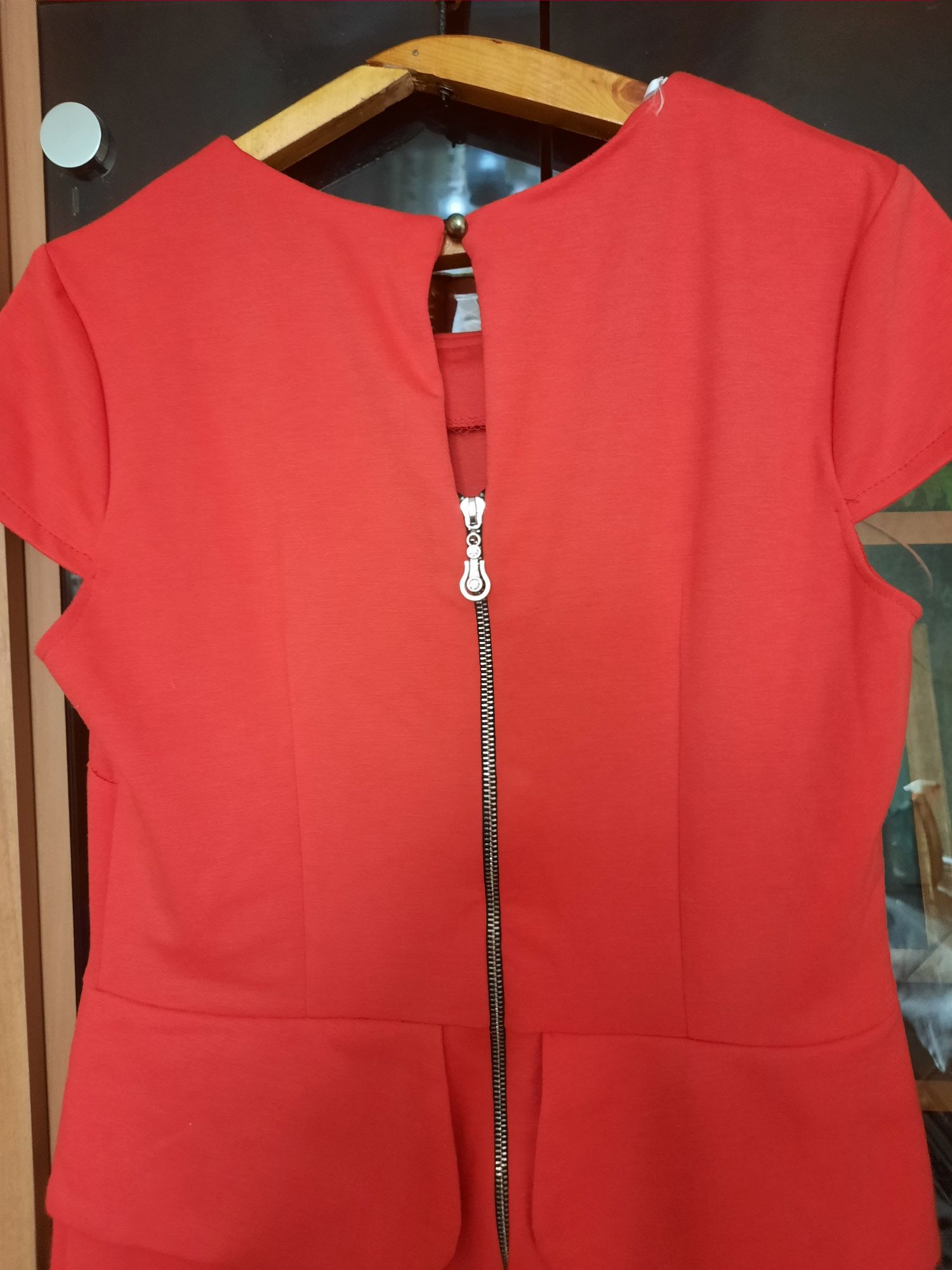 Платье женское новое  р.50
