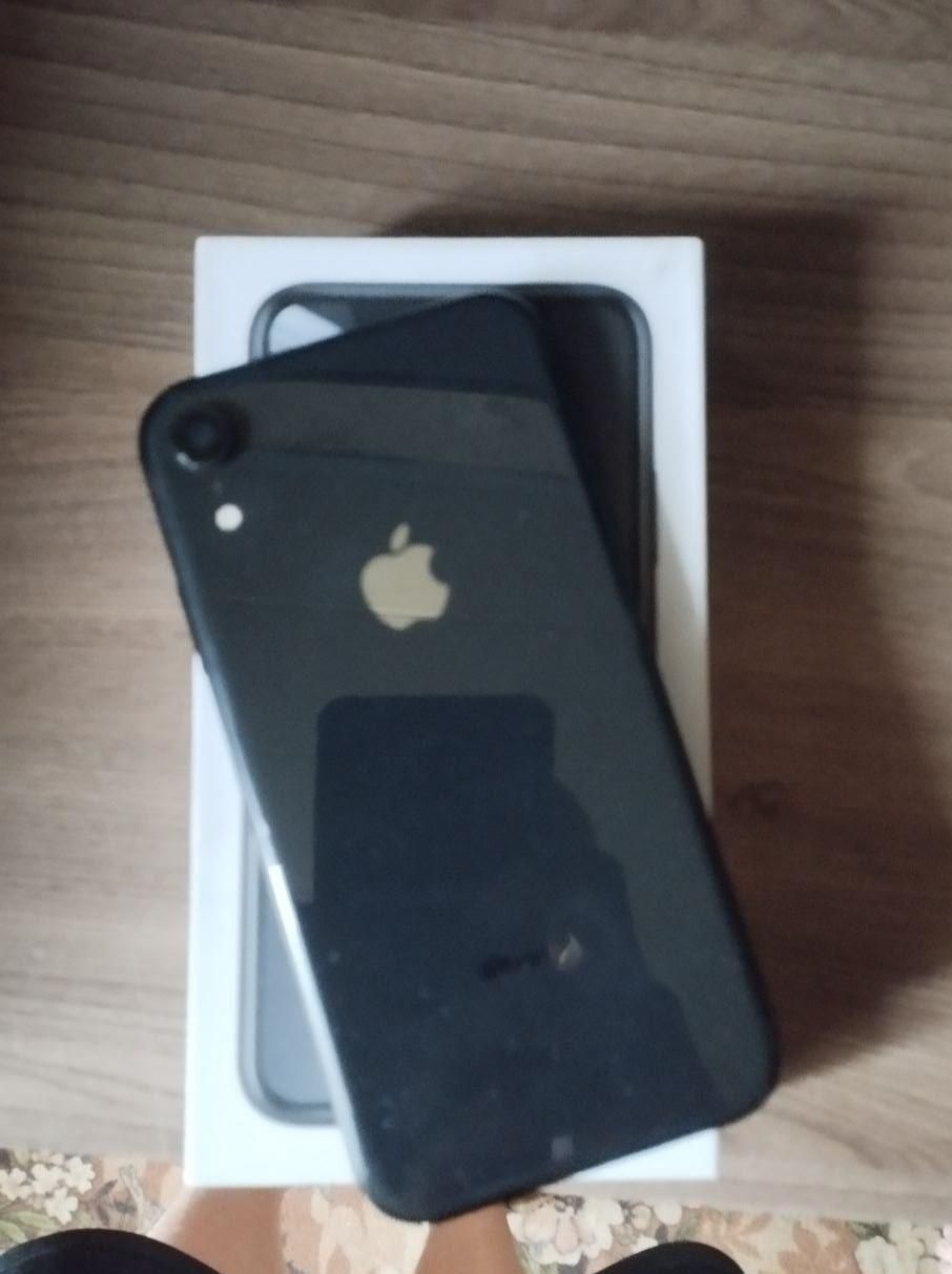 Продаётся айфон xr