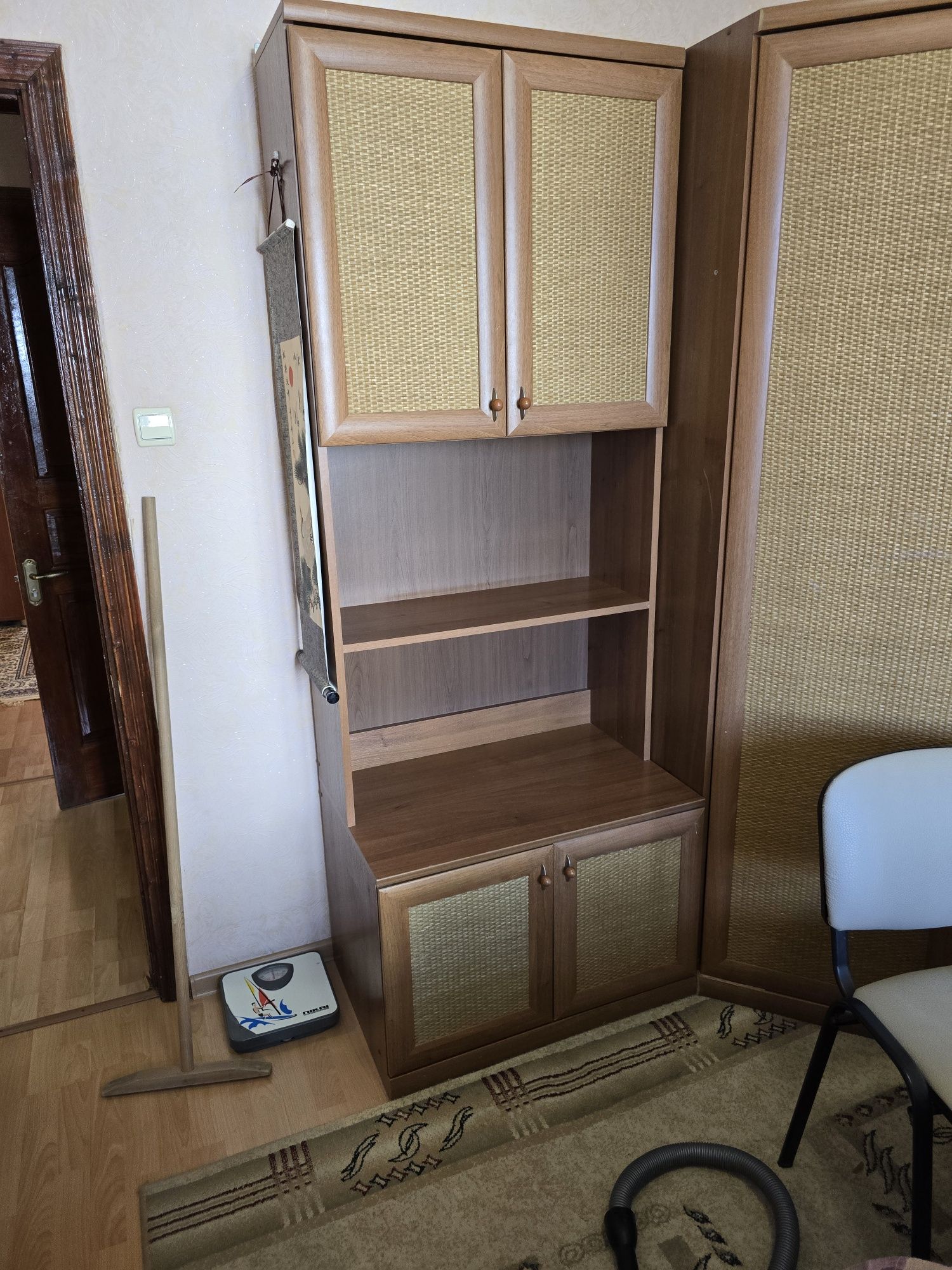 Продам стол рабочий, модульная мебель, б/у