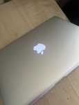 Продам макбук Apple MacBook Air 13